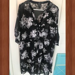 Torrid Blouse Size 1